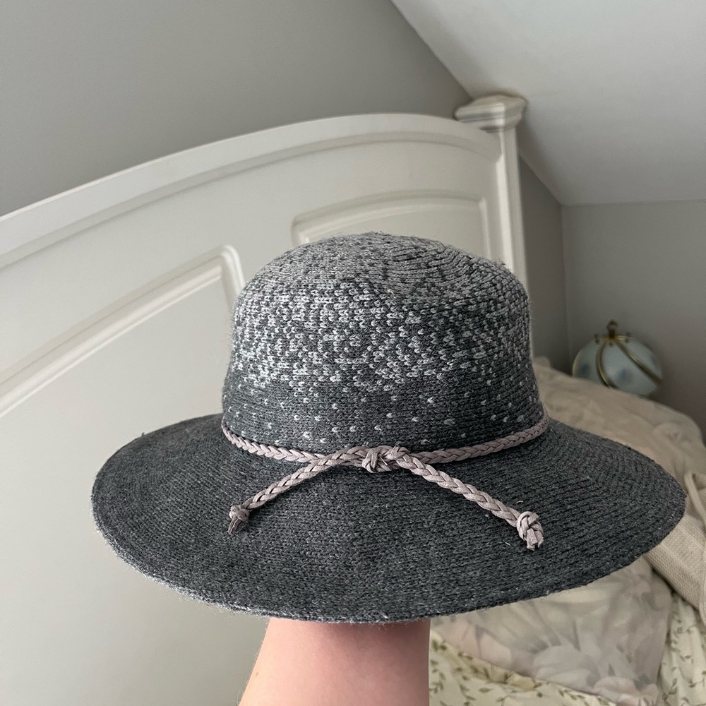 Cozy Gray Wide-Brim Hat
